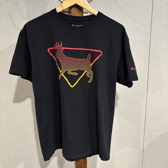 Columbia Black Graphic T-Shirt for Men Size Large - Picture 1 of 4